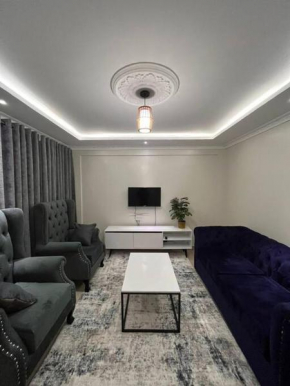 Modern 1br with queen bed-Langata, near Carnivore